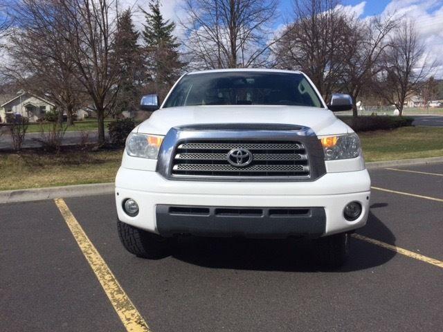 Clean 2008 Toyota Tundra Limited 4×4 AWD
