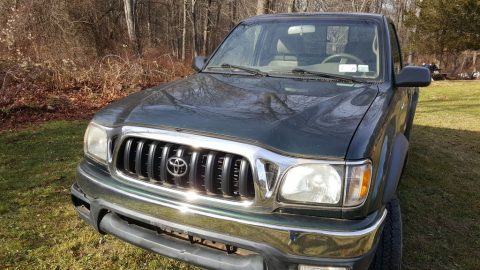 Rusted 2002 Toyota Tacoma 4&#215;4 for sale