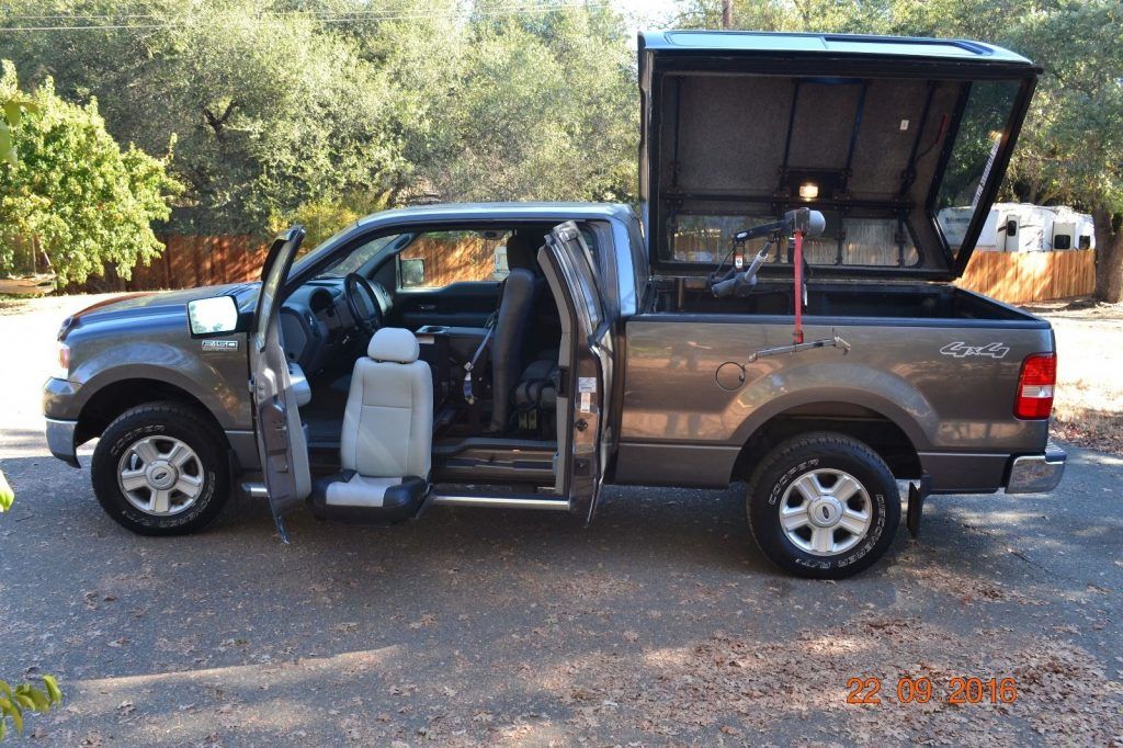 Handicap equipped 2004 Ford F 150 xlt 4×4