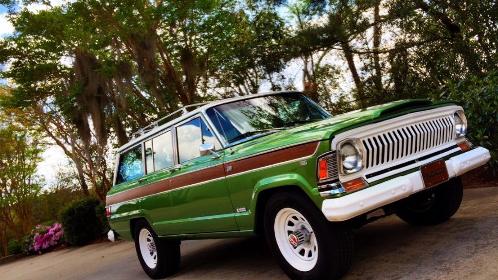 Absolutely stunning 1970 Jeep Wagoneer 4×4