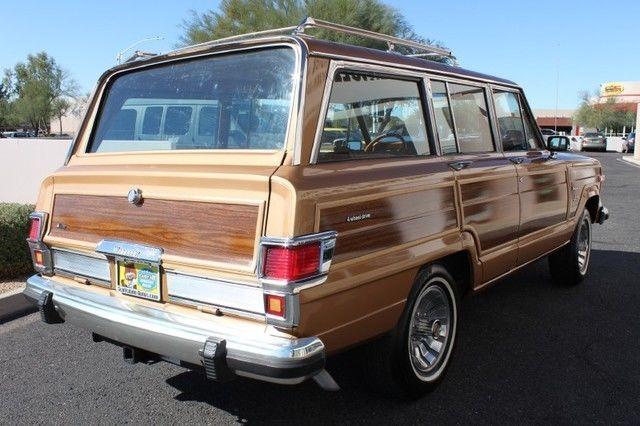 Mint condition 1983 Jeep Wagoneer Limited 4X4