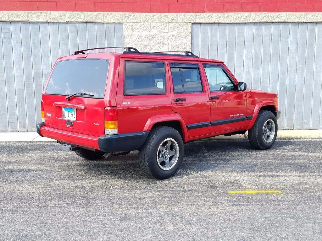 decent miles 1999 Jeep Cherokee Sport 4×4