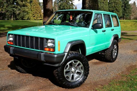 mint condition 1998 Jeep Cherokee 4&#215;4 for sale