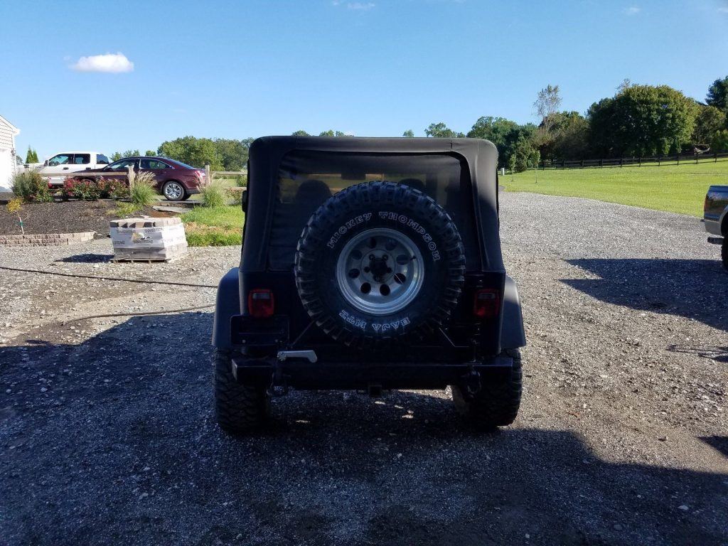 some upgrades and rust 2000 Jeep Wrangler SPORT 4×4