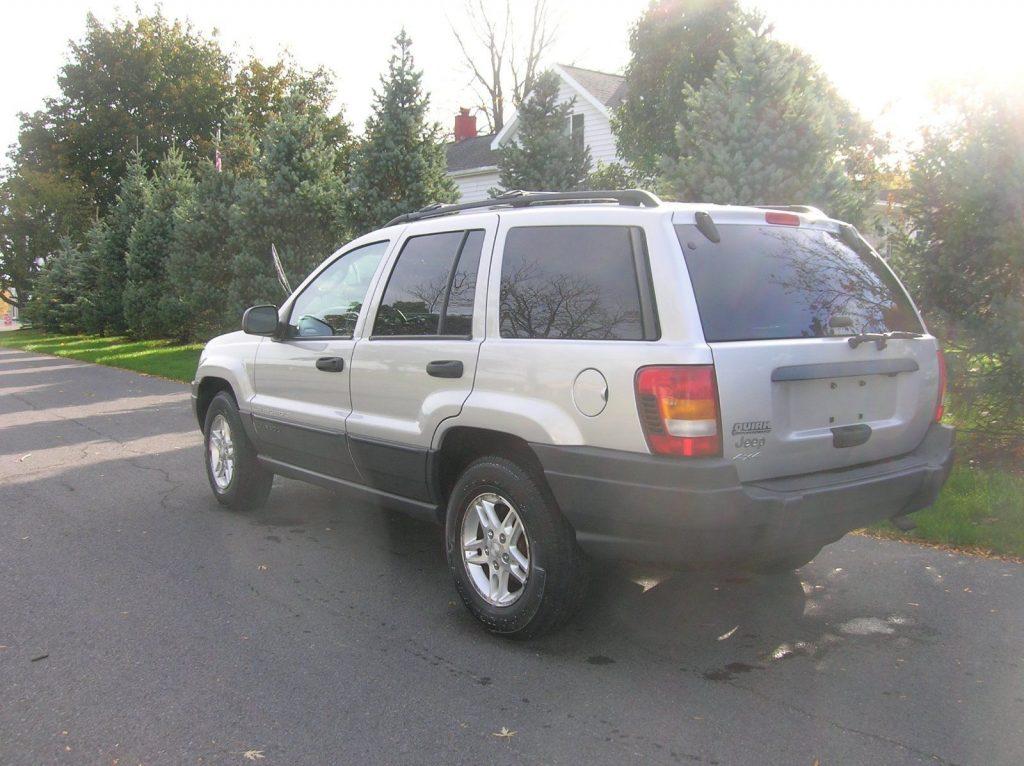 new tires 2004 Jeep Grand Cherokee 4×4