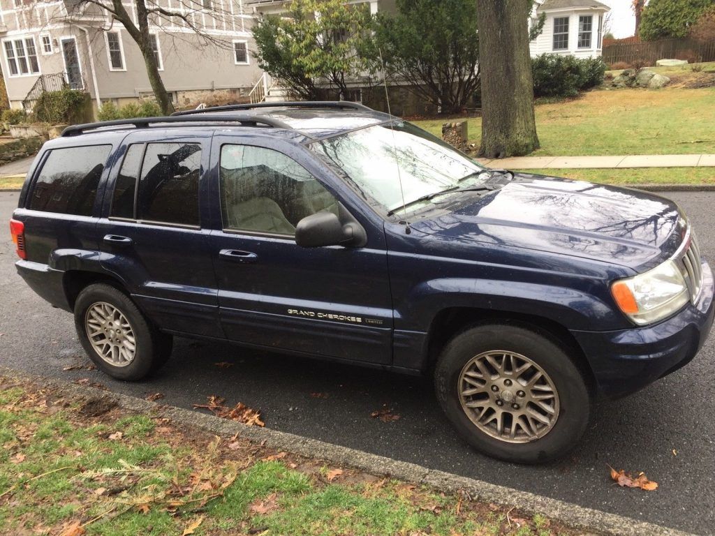 Nicely equipped 2004 Jeep Grand Cherokee Limited