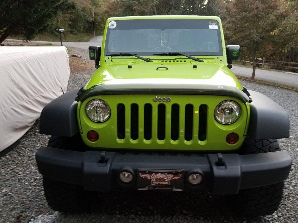 well cared of 2012 Jeep Wrangler Unlimited Sport 4×4