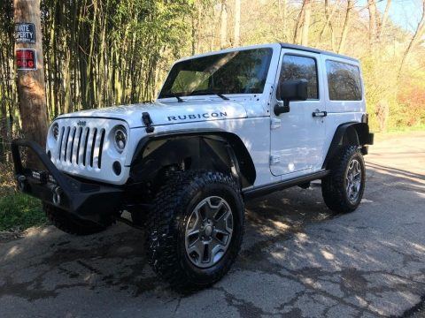 tons of upgrades 2013 Jeep Wrangler Rubicon 4&#215;4 for sale