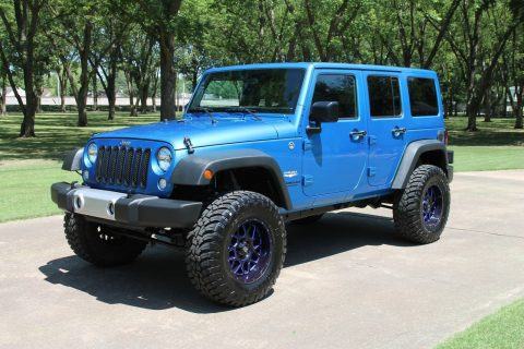 Customized 2015 Jeep Wrangler Unlimited Sahara 4&#215;4 for sale