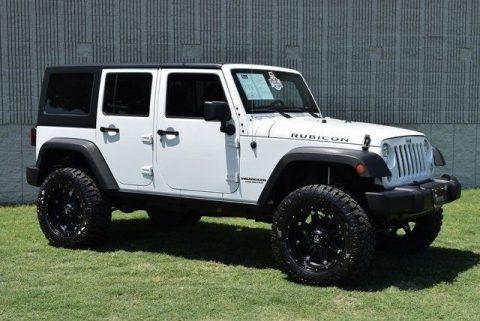 very clean 2015 Jeep Wrangler Unlimited Rubicon 4&#215;4 for sale