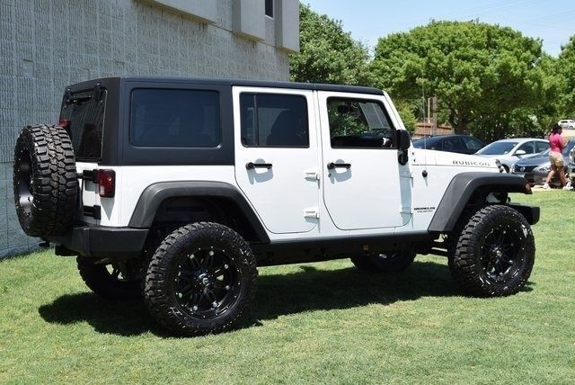 very clean 2015 Jeep Wrangler Unlimited Rubicon 4×4