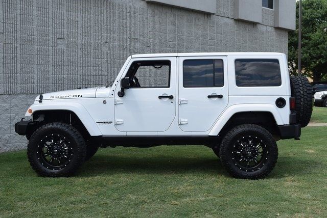 well equipped 2015 Jeep Wrangler Unlimited Rubicon 4×4