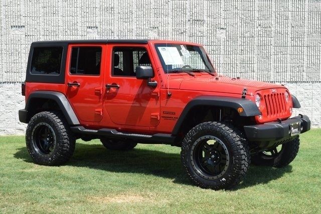 well equipped 2015 Jeep Wrangler Unlimited Sport Lifted 4×4