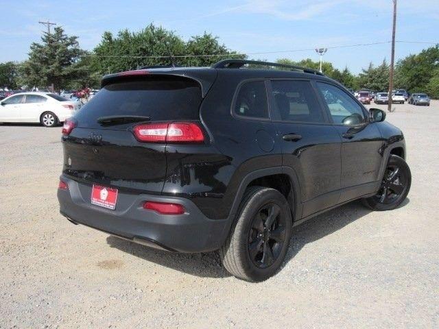 loaded 2016 Jeep Cherokee Sport 4×4