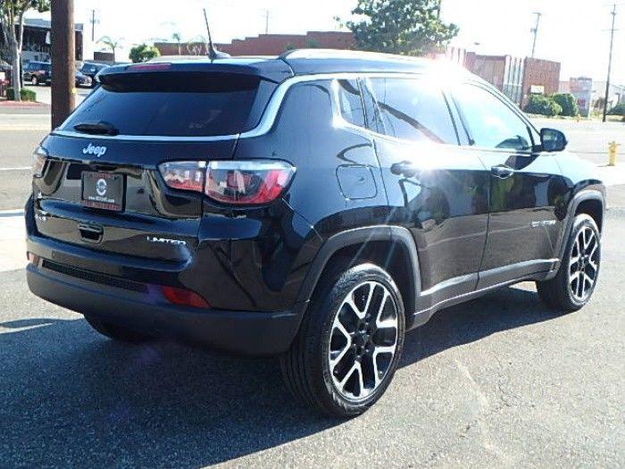 well equipped 2017 Jeep Compass Limited 4×4