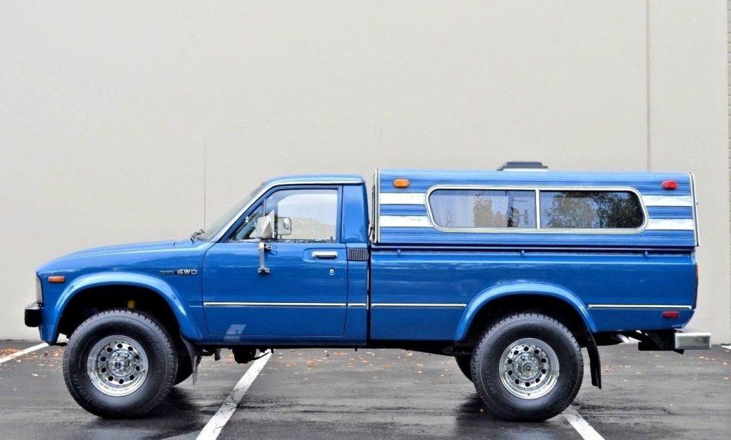 super clean 1980 Toyota Pickup 4×4