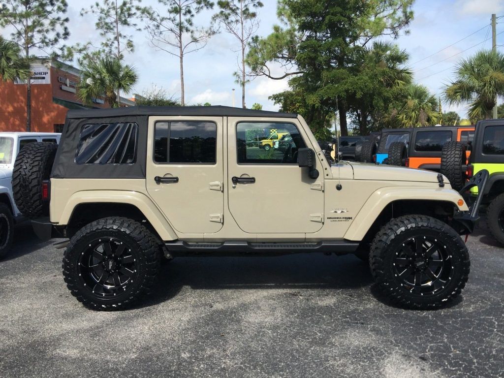 well equipped 2018 Jeep Wrangler Unlimited Sahara 4×4
