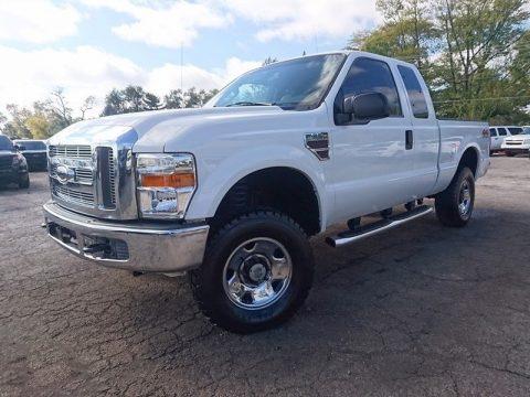 nicely equipped 2008 Ford F 250 XLT Supercab 4&#215;4 for sale