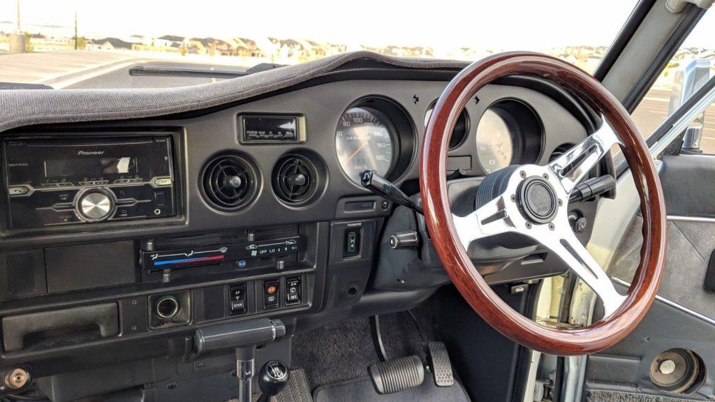 super clean 1989 Toyota Land Cruiser 4×4
