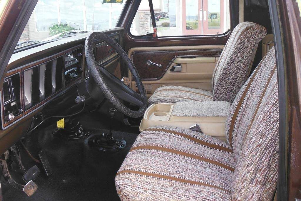 vintage classic 1979 Ford Bronco XLT 4×4