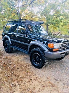 well optioned 1997 Toyota Land Cruiser 4&#215;4 for sale