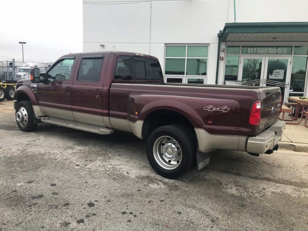 very clean 2010 Ford F 450 KING RANCH 4×4