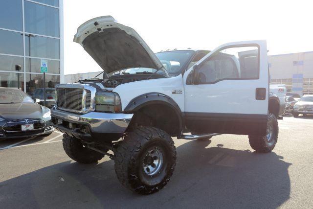 loaded 2001 Ford F 350 XLT Supercab lifted