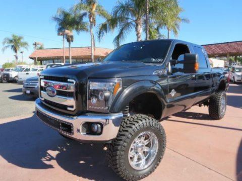 custom lifted 2012 Ford F-250 LARIAT 4&#215;4 for sale