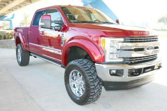 loaded 2017 Ford F 250 Lariat 4×4