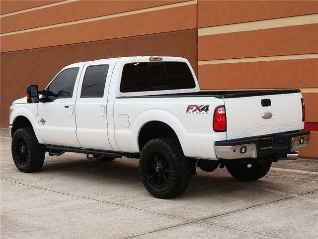 loaded with goodies 2012 Ford F 250 Lariat pickup 4×4