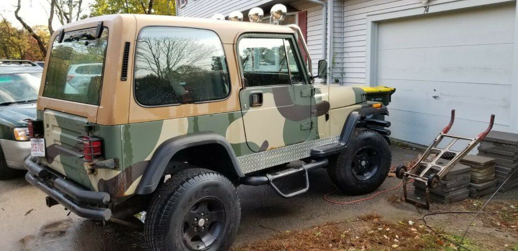 solid 1992 Jeep Wrangler 4×4