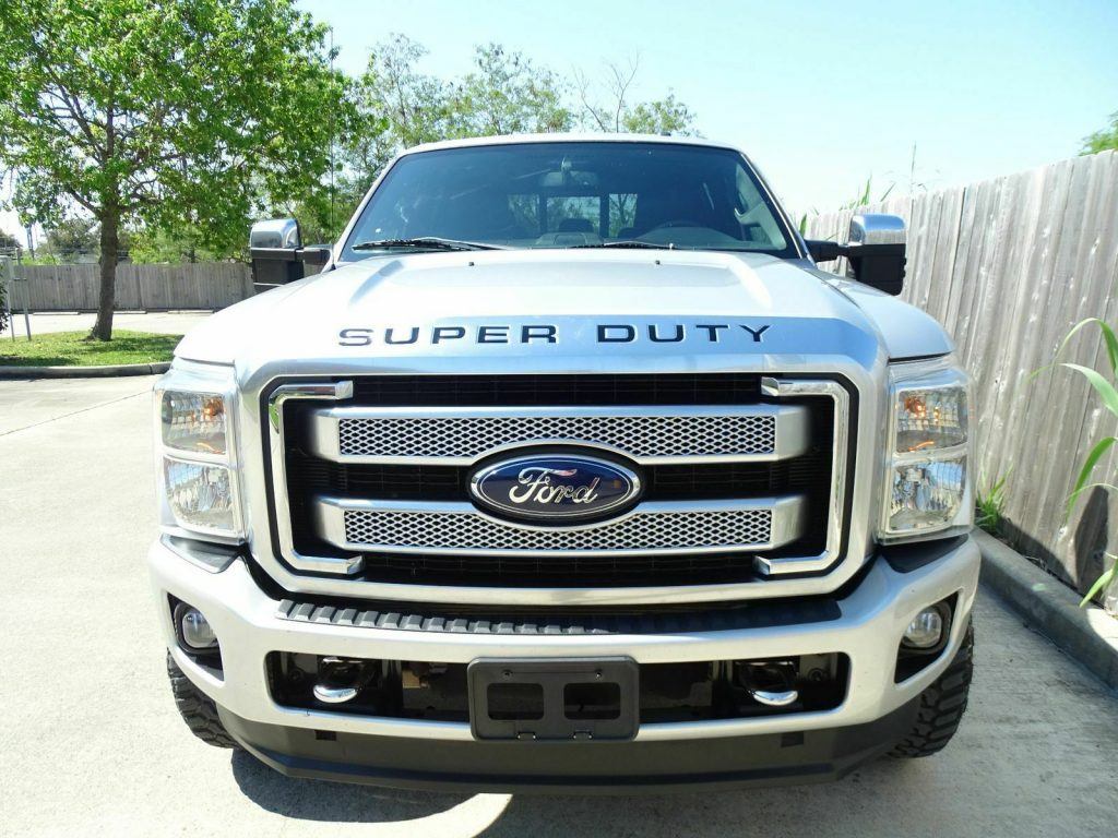 loaded 2013 Ford F 350 Lariat 4×4