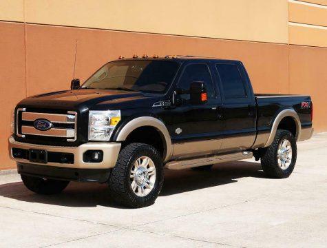 well optioned 2013 Ford F 250 KING Ranch 4&#215;4 for sale