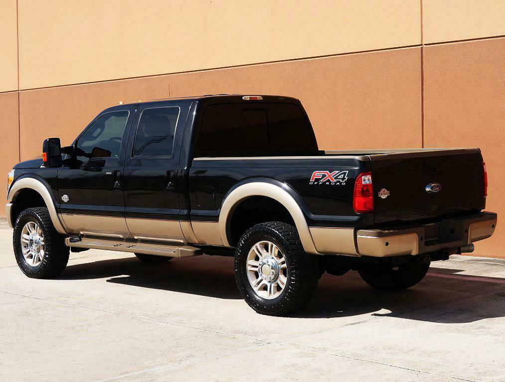 well optioned 2013 Ford F 250 KING Ranch 4×4