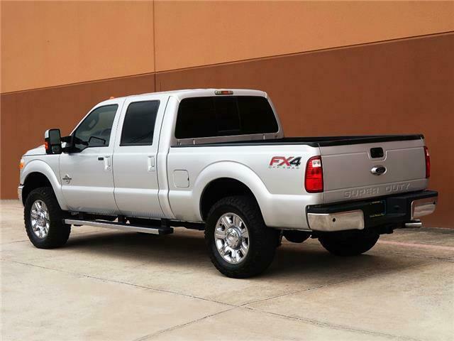 well optioned 2013 Ford F 250 Lariat 4×4