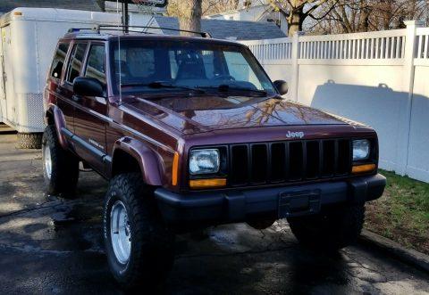 serviced 2000 Jeep Cherokee 4&#215;4 for sale