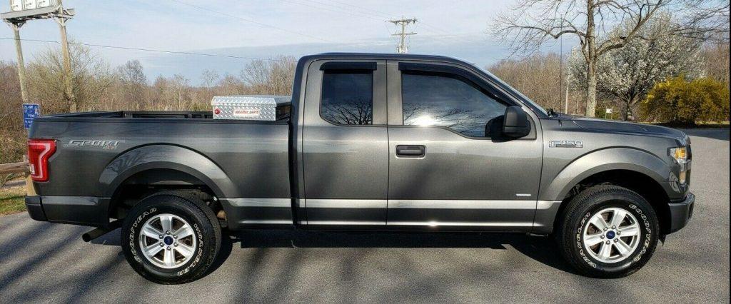 well equipped 2015 Ford F 150 XL pickup 4×4