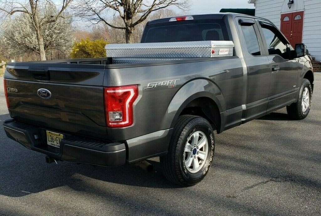 well equipped 2015 Ford F 150 XL pickup 4×4