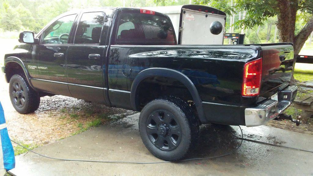 well maintained 2006 Dodge 2500 Power Wagon 4×4