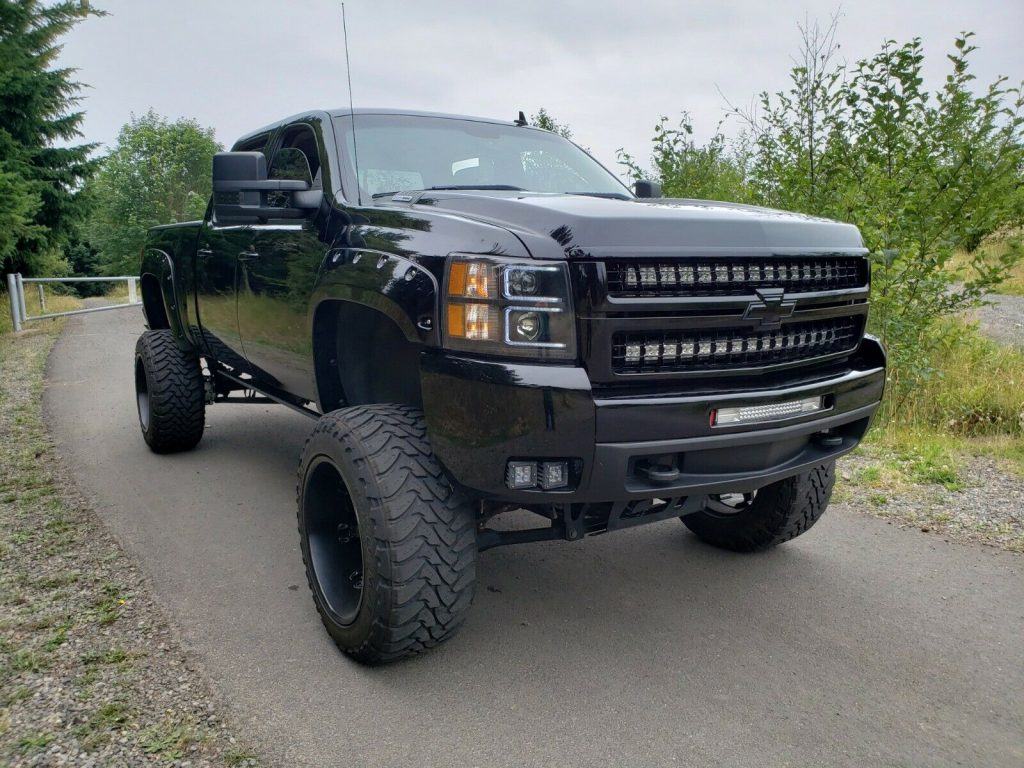 well modified 2007 Chevrolet Silverado 2500 HD LT Z71 4×4