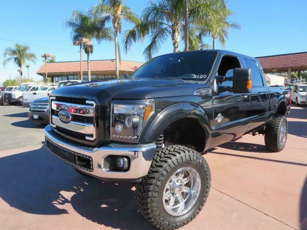 well equipped 2012 Ford F-250 LARIAT 4×4