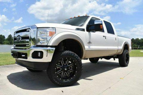very clean 2014 Ford F 250 Lariat 4&#215;4 for sale