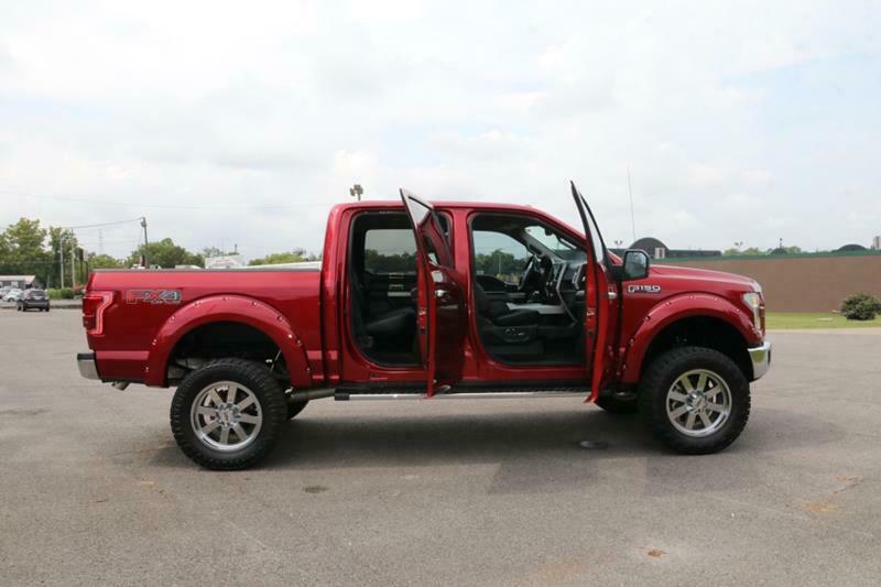 very low miles 2016 Ford F 150 Lariat Supercrew 4×4