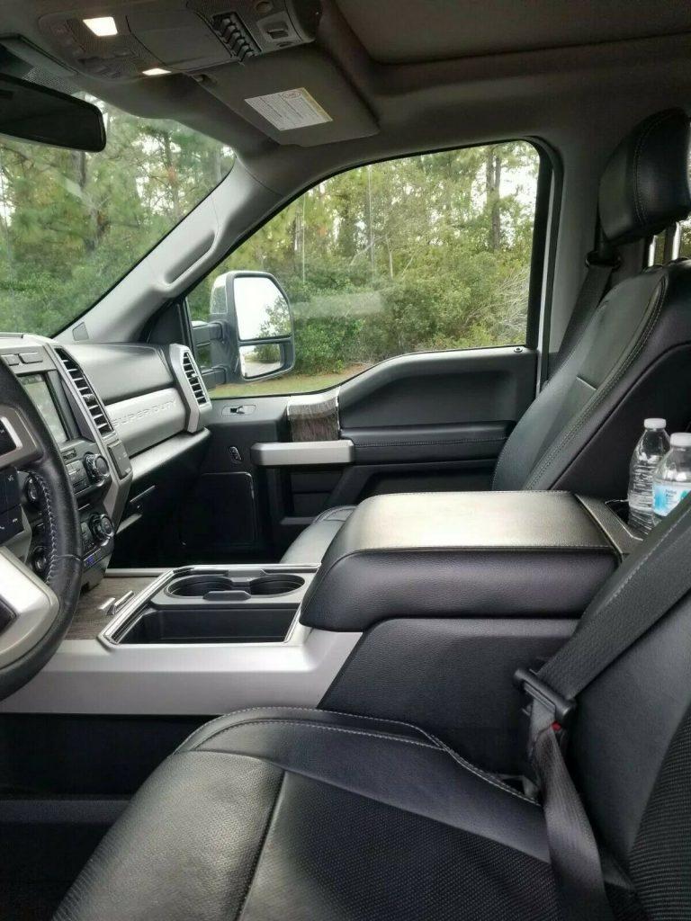 immaculate 2017 Ford F 250 LARIAT 4×4