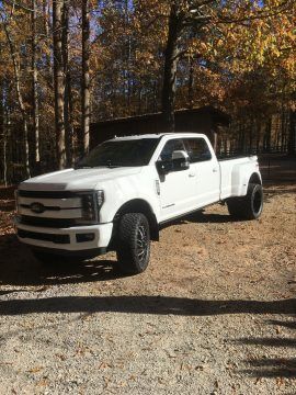 low mileage 2019 Ford F 350 Lariat Dually 4&#215;4 for sale