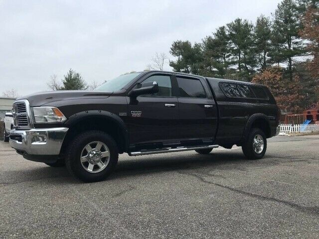 nice and clean 2010 Dodge Ram 2500 SLT 8 Ft Bed 4×4