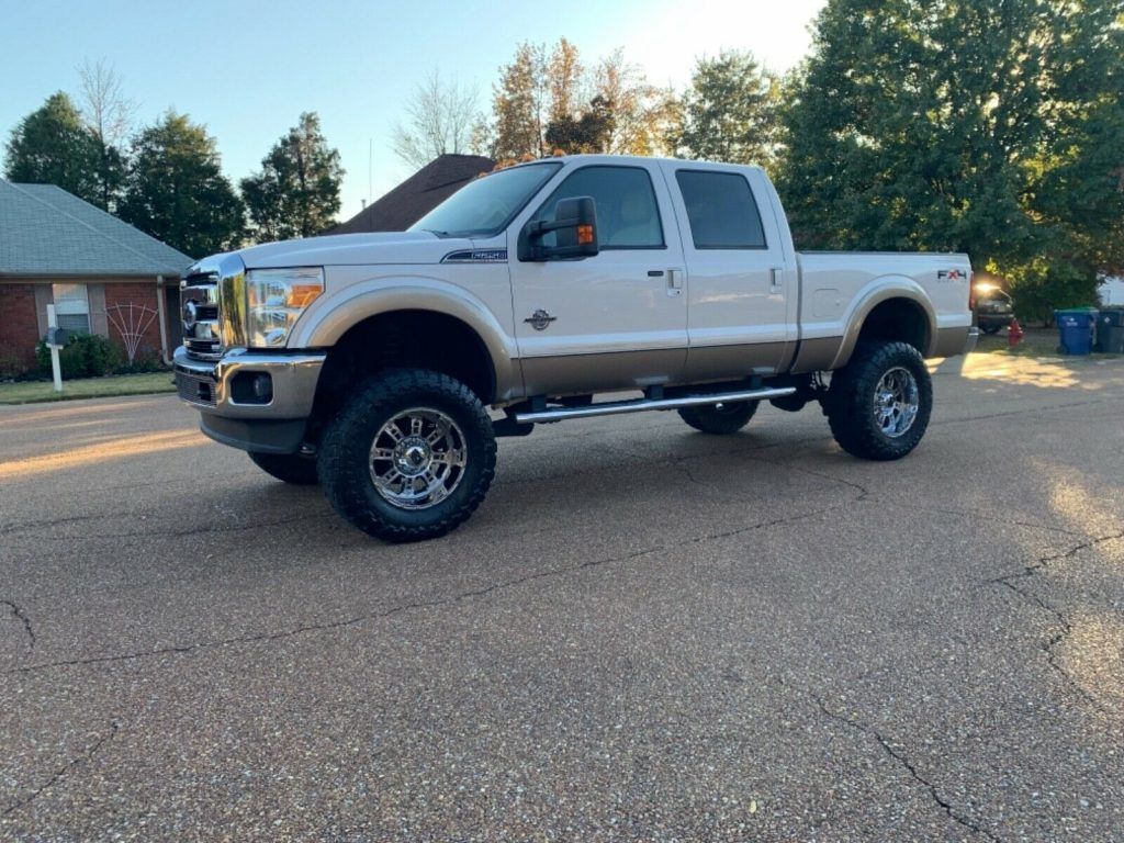 great shape 2011 Ford F 250 Lariat 4×4