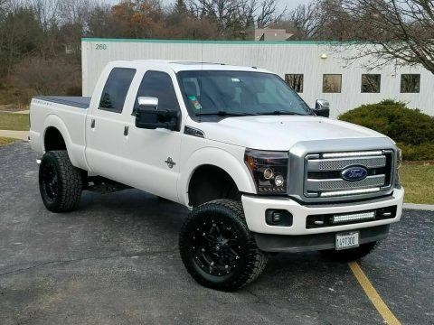 detailed 2013 Ford F 250 Platinum 4&#215;4 for sale