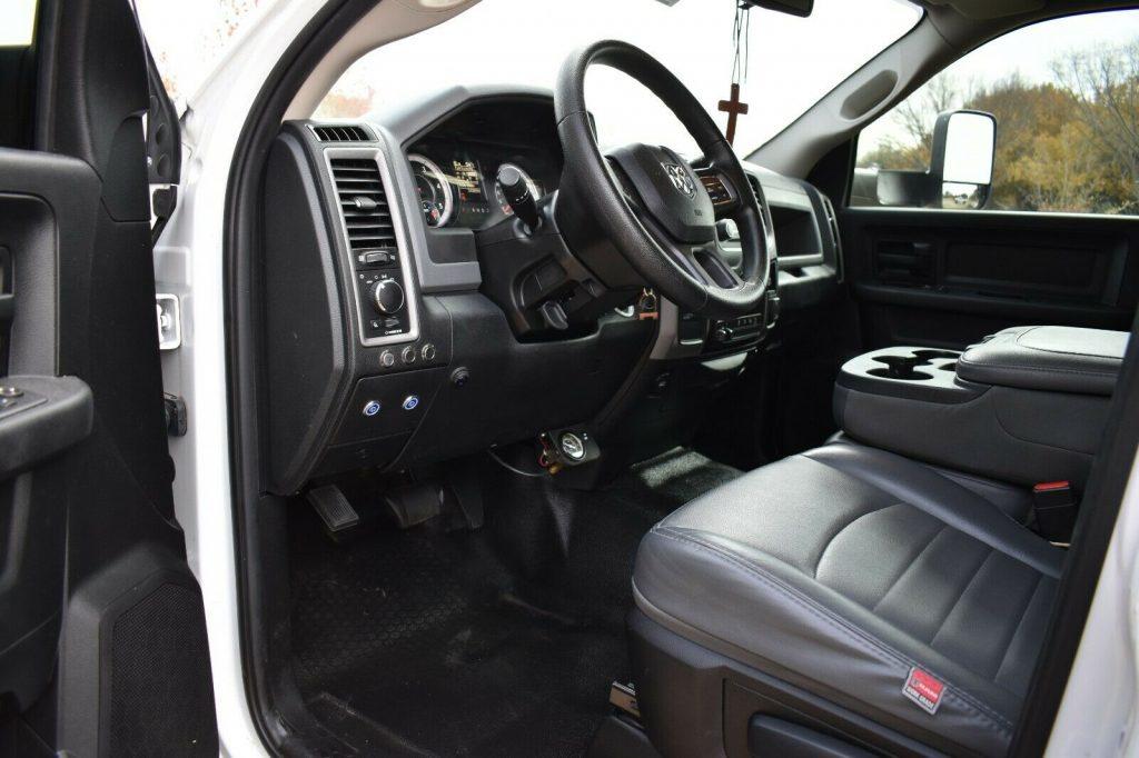 very clean 2016 Dodge Ram 2500 4×4