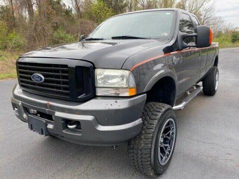 fully loaded 2004 Ford F 250 4&#215;4 for sale